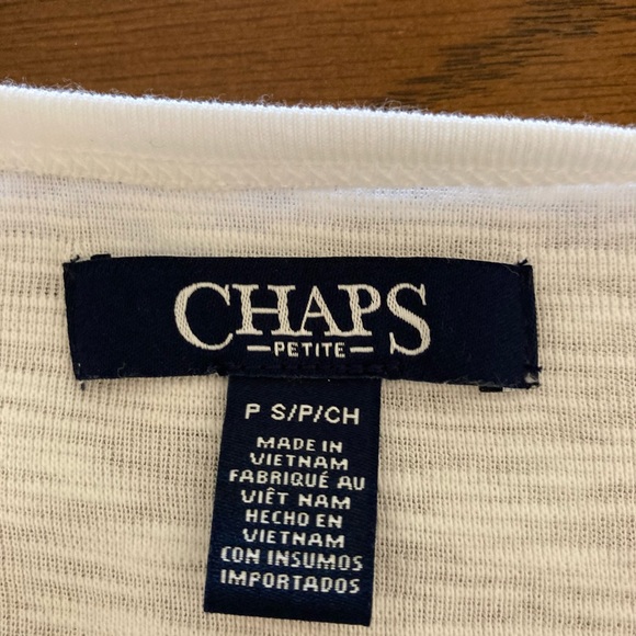 Chaps white tshirt with button front and lace detail - Picture 5 of 5